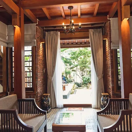 Gahi Homestay Hue Exterior photo