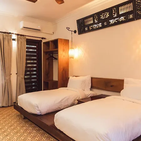 Gahi Homestay Hue Exterior photo