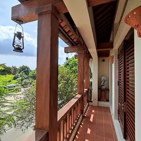 Gahi Homestay Hue Exterior photo